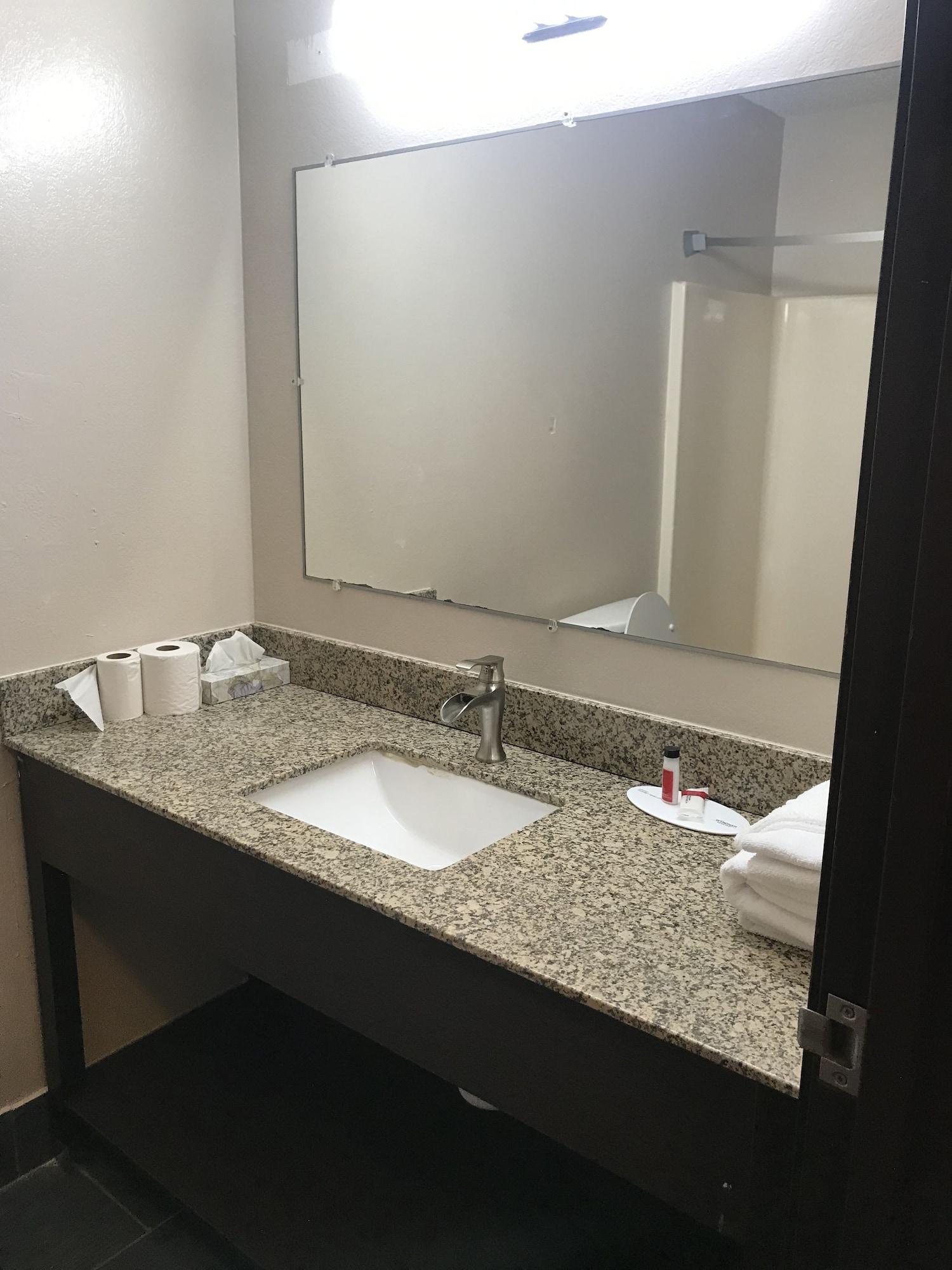 Super 8 By Wyndham Lenexa Overland Park Area/Mall Area Extérieur photo