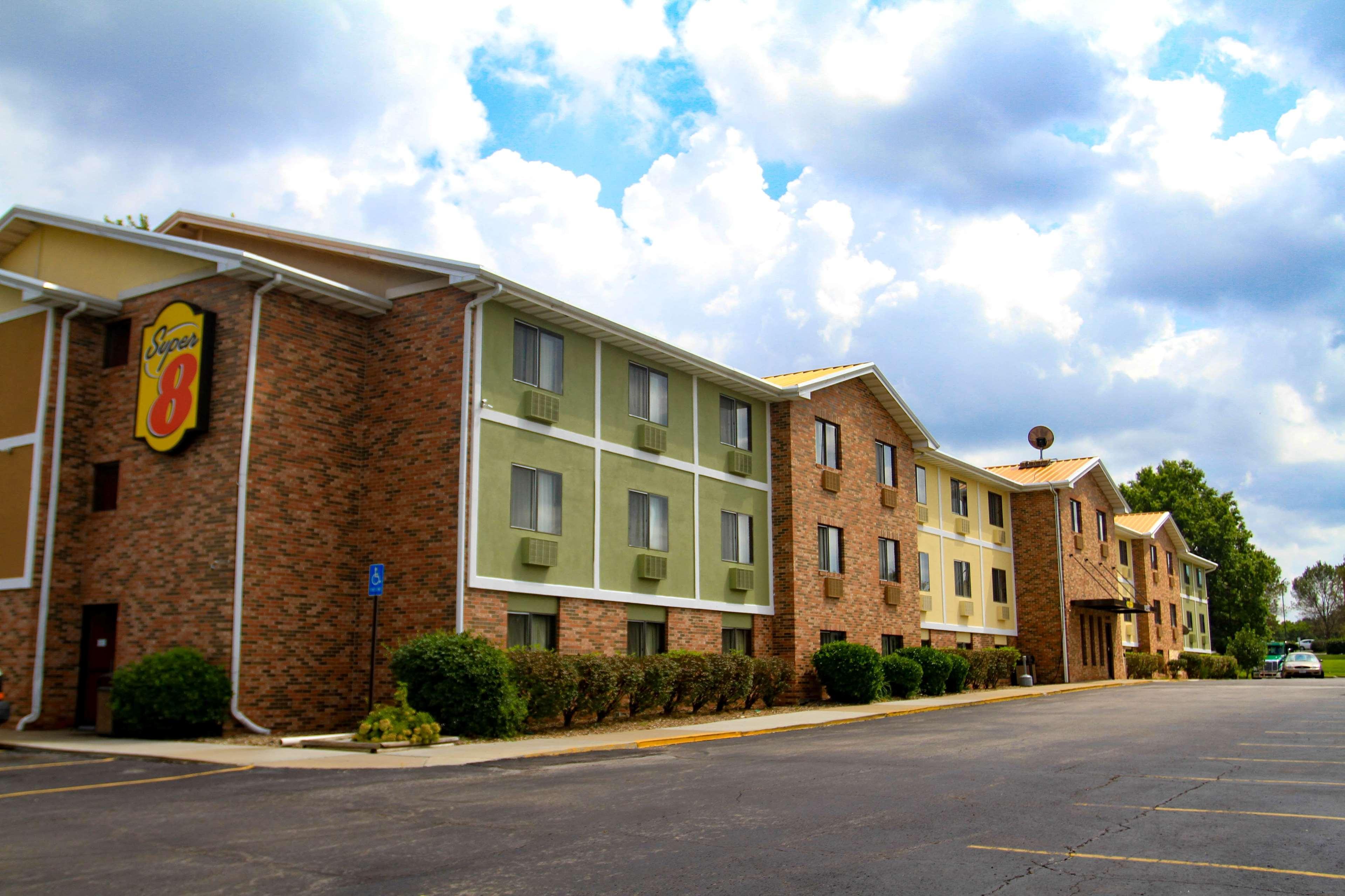 Super 8 By Wyndham Lenexa Overland Park Area/Mall Area Extérieur photo