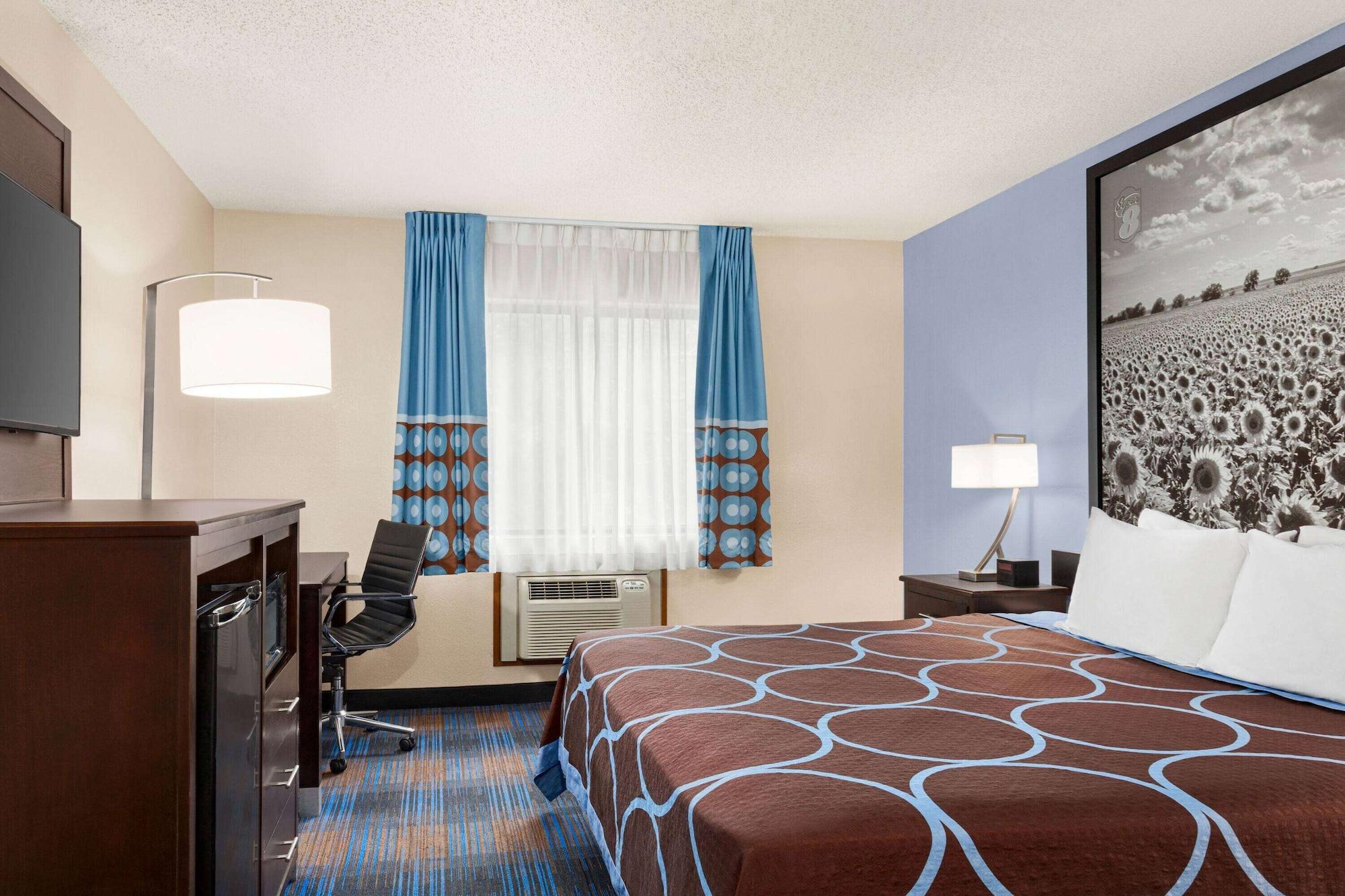 Super 8 By Wyndham Lenexa Overland Park Area/Mall Area Extérieur photo