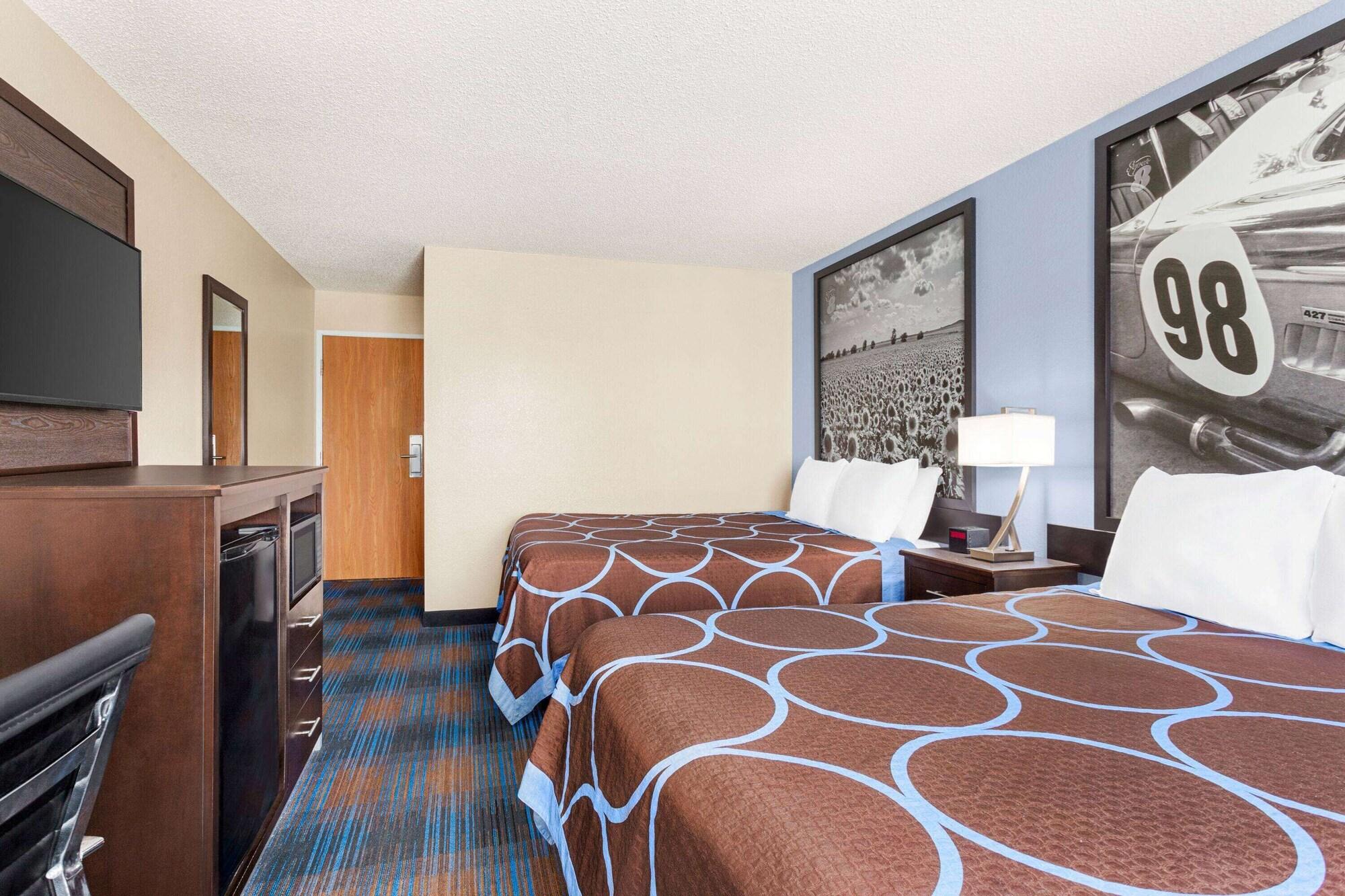 Super 8 By Wyndham Lenexa Overland Park Area/Mall Area Extérieur photo